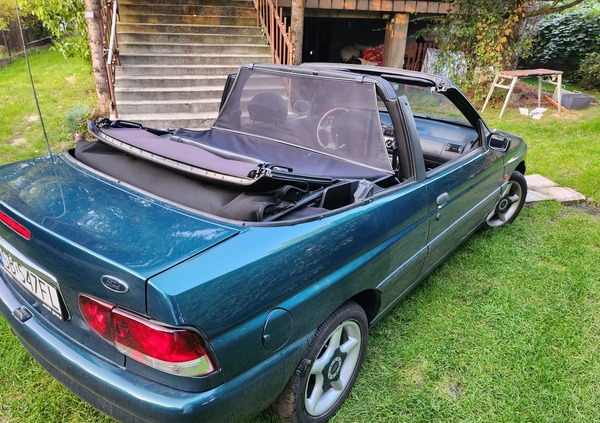 Ford Escort cena 24900 przebieg: 72000, rok produkcji 1997 z Wejherowo małe 631
